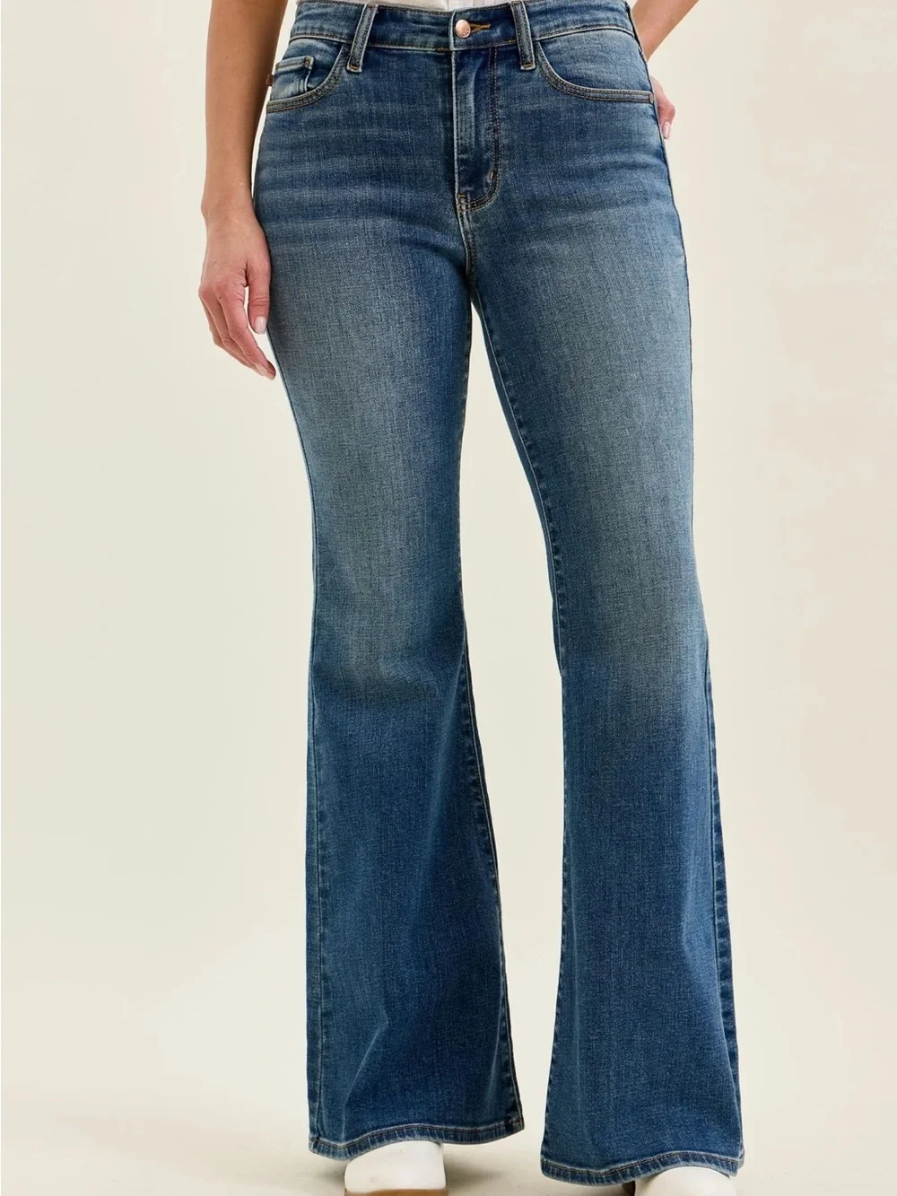 Judy Blue Medium Blue Flare Jeans